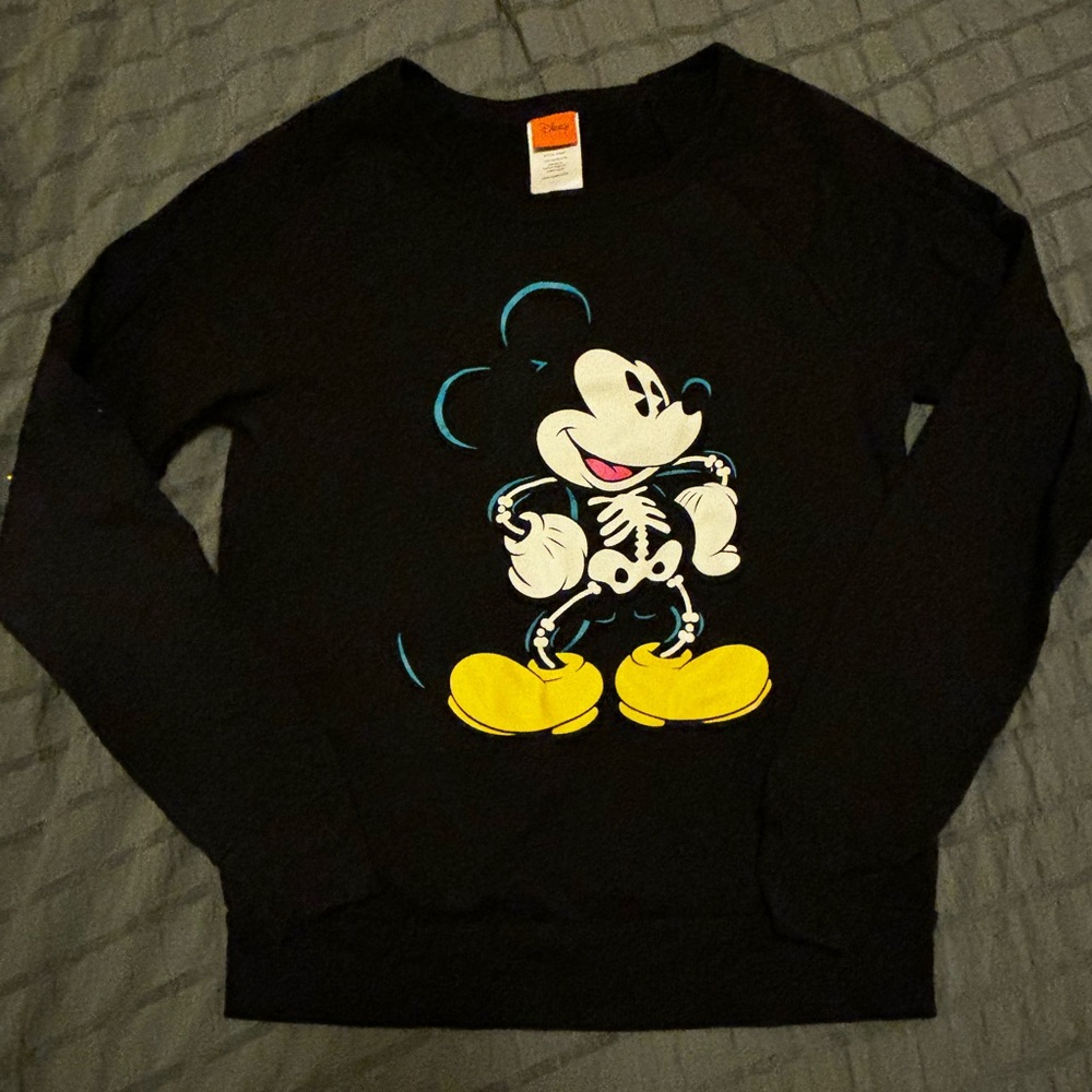 Disney Glow in the Dark Mickey Mouse halloween sweater
